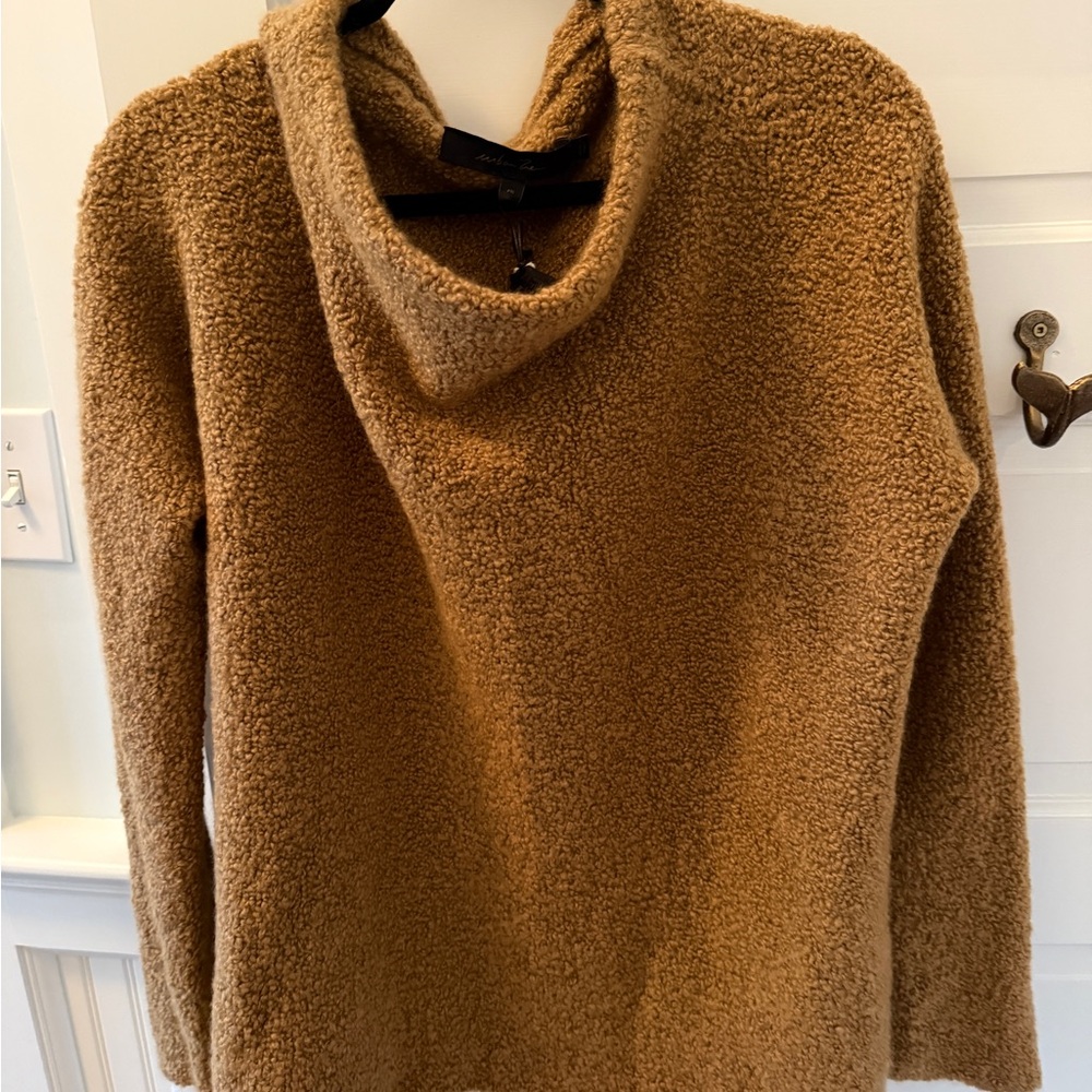 Urban Zen NWT Cashmere Sweater